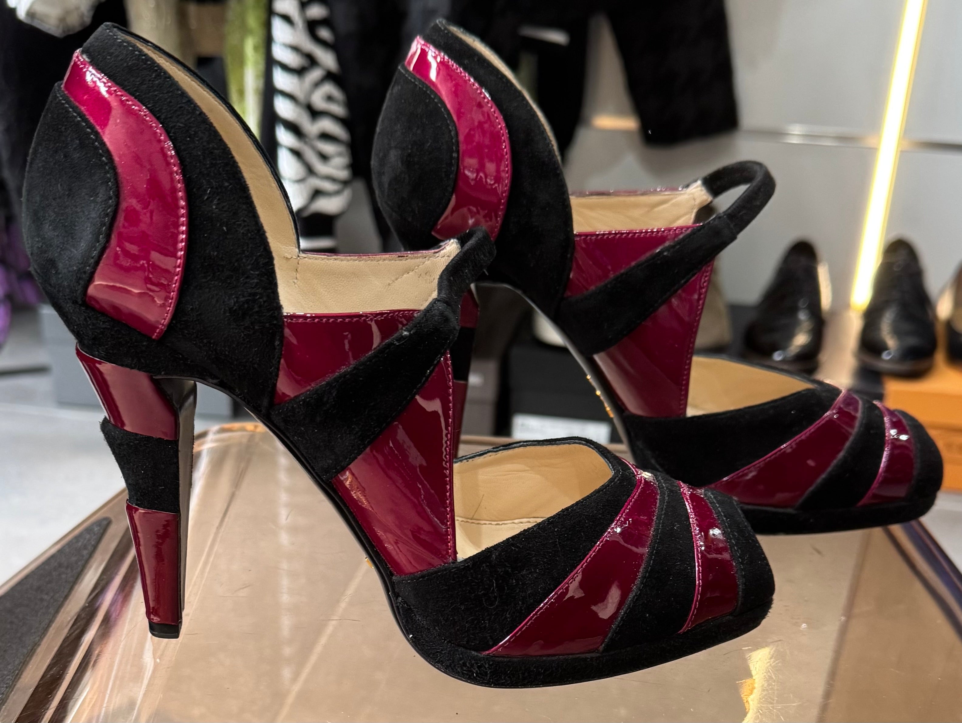 Chaussures Prada très peu porté, pointure 39
