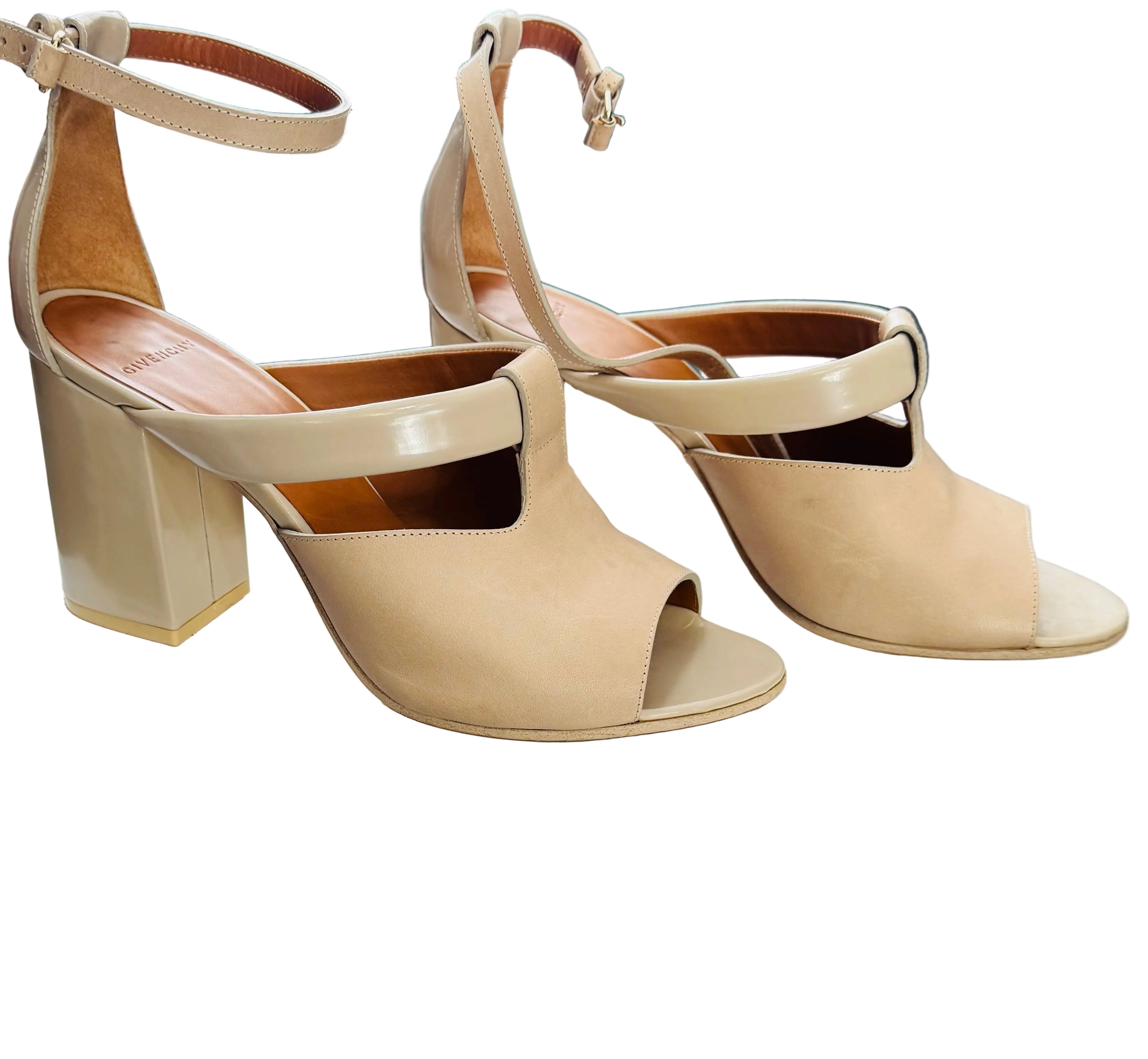 Givenchy pointure 38 1/2