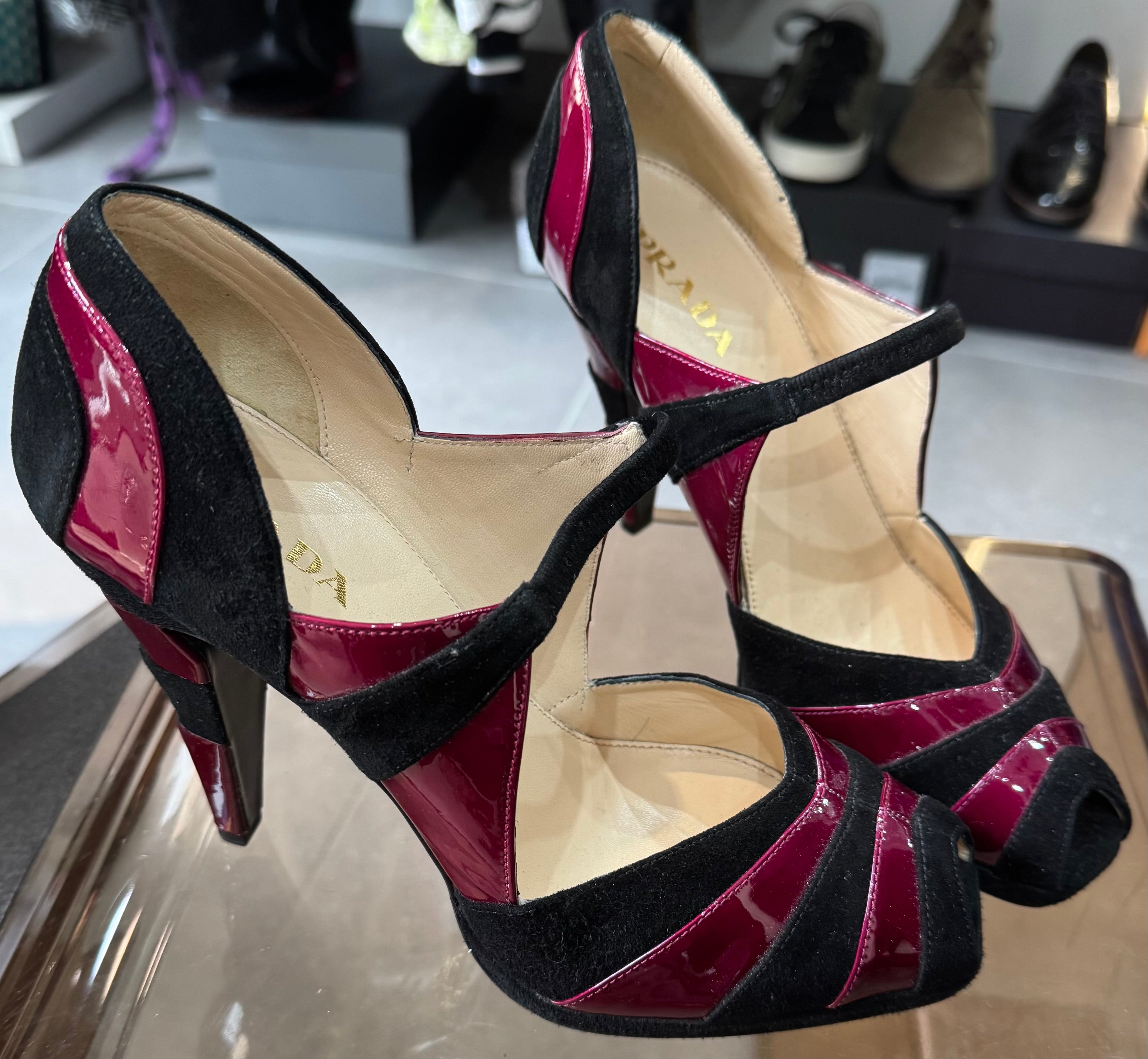Chaussures Prada très peu porté, pointure 39