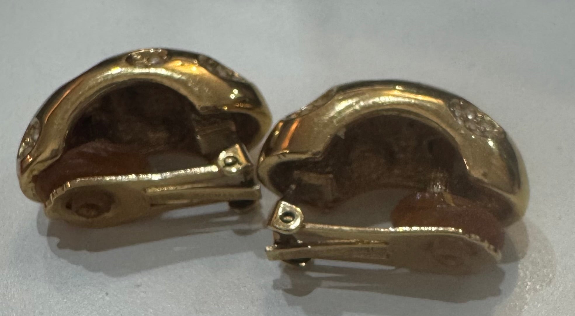 Boucle d’oreille Dior