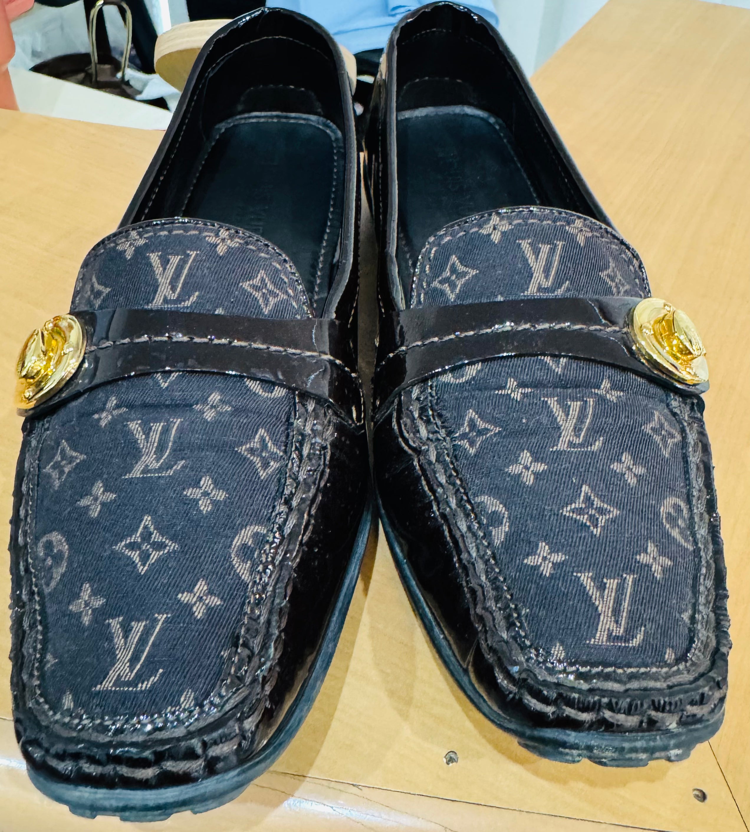 Louis Vuitton pointure 40